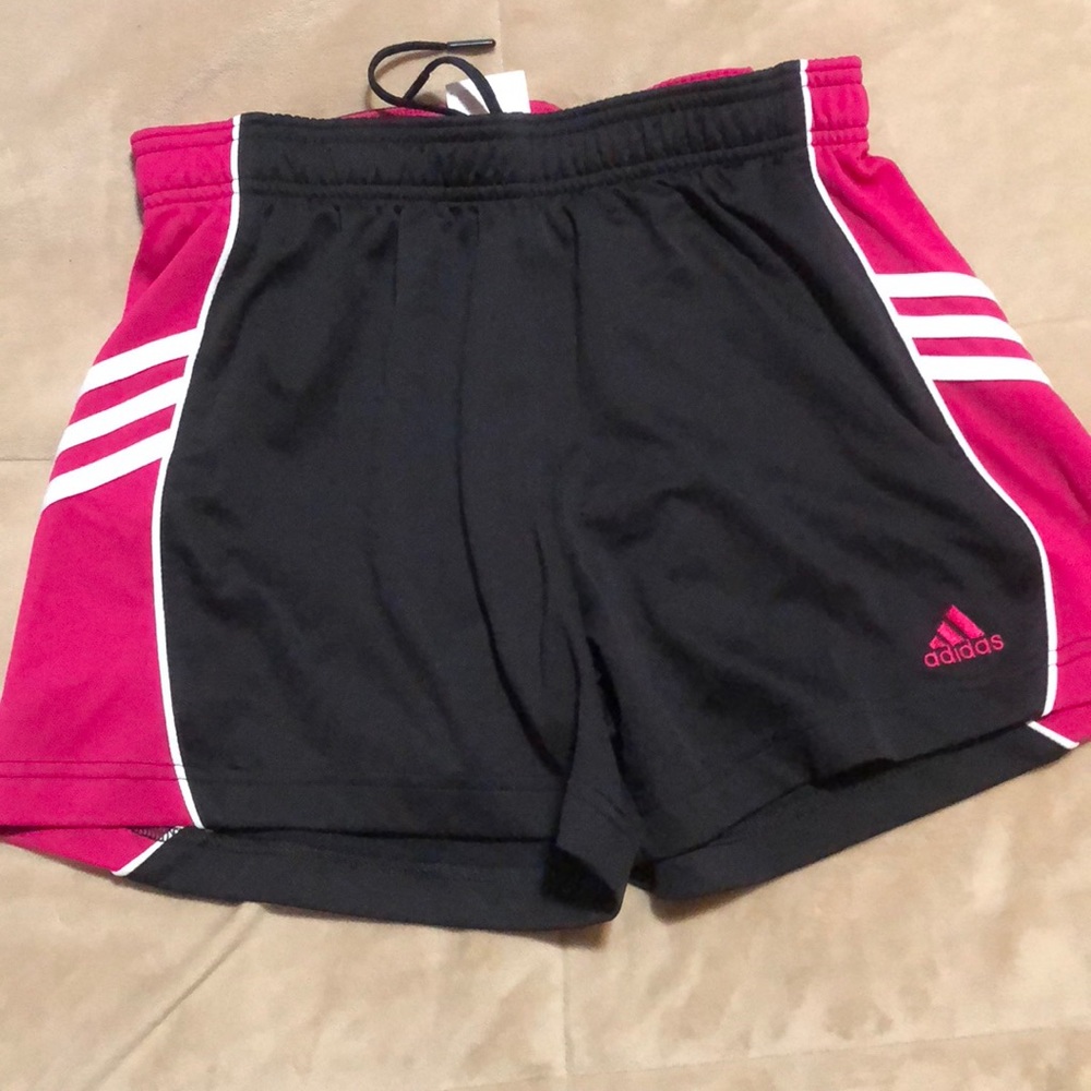 Adidas size small 4 inch shorts